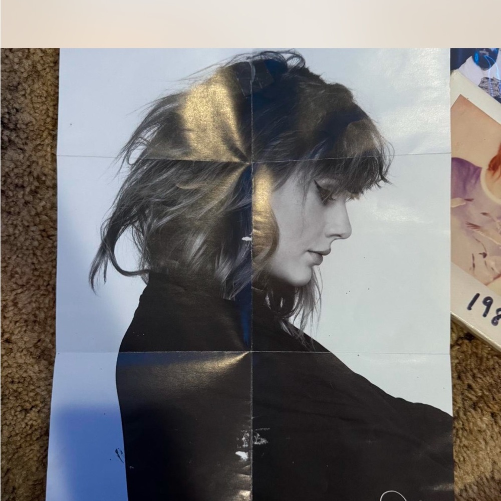 Taylor Swift Music Collection - Picture 3 of 7